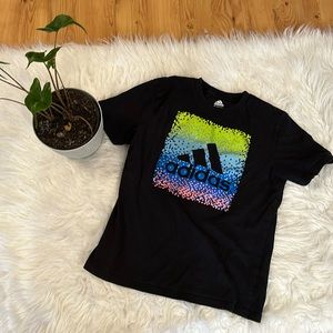 Boys adidas shirt. Size medium 10-12